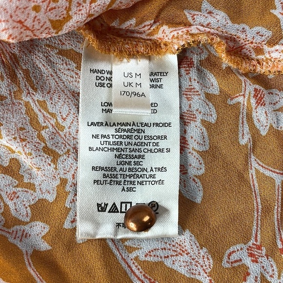 Anthropologie Mia Tiered Ruffle Tunic, Orange and Cream Floral, Button Up sz Med - Picture 11 of 14